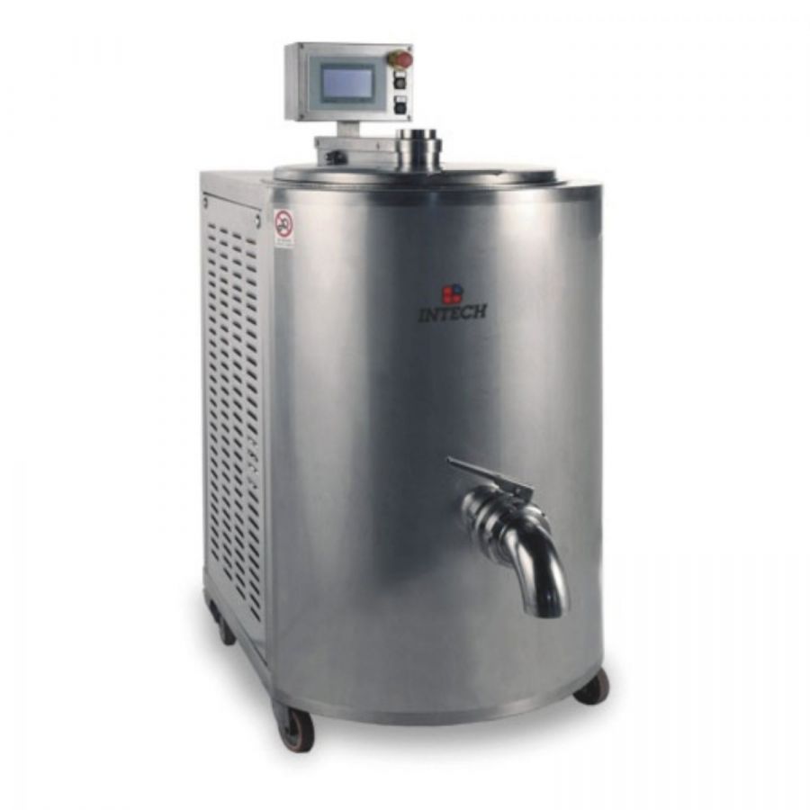 Fermenters for liquid yeast